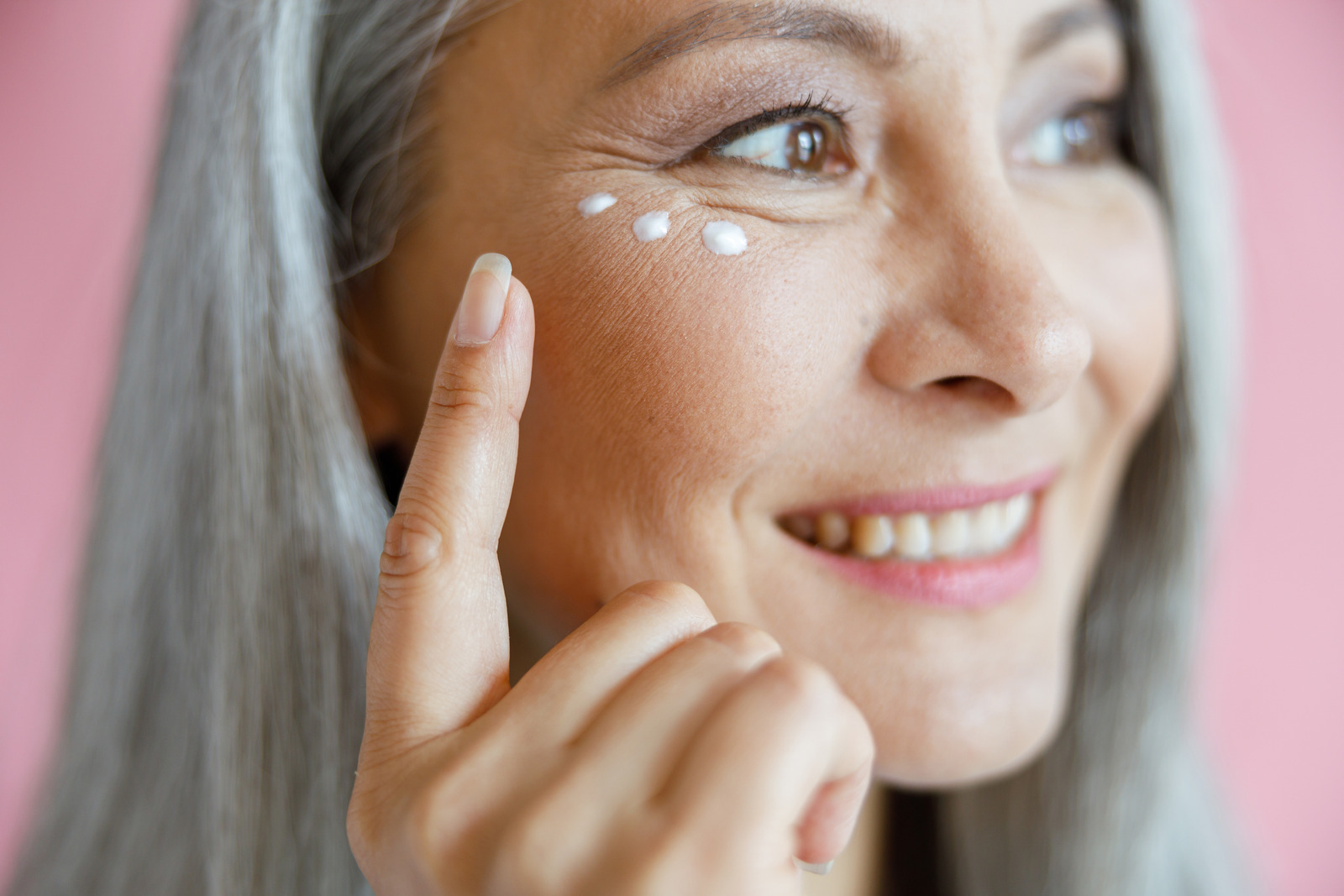 Treat Yourself Right: The Importance of Getting Facials